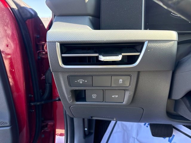Used 2024 Red Hyundai SEL image 12
