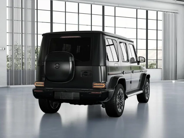 New 2027 MANUFAKTUR Night Black Magno Mercedes-Benz G 580 image 22