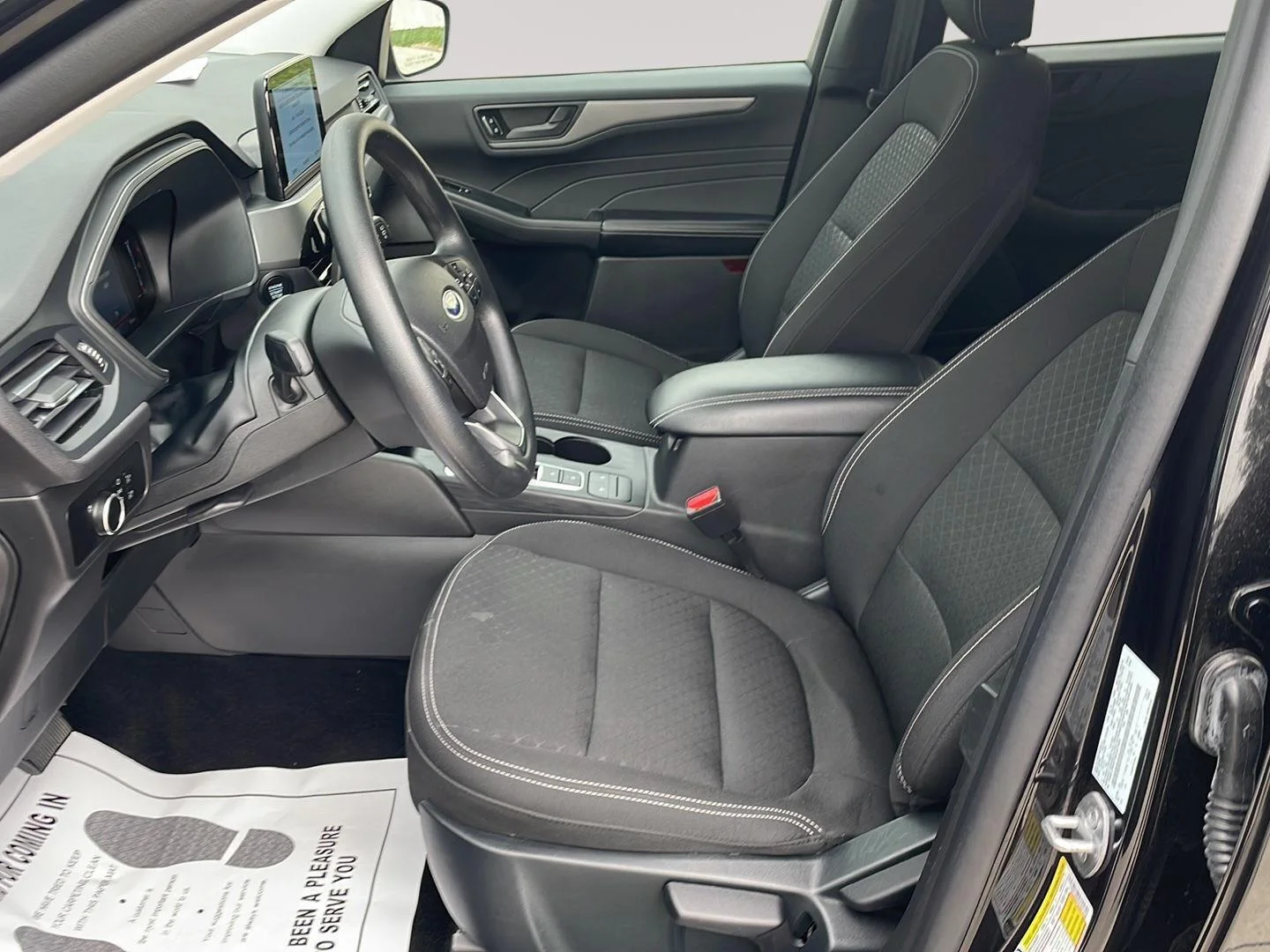Certified Used 2025 Agate Black Metallic Ford Active image 3