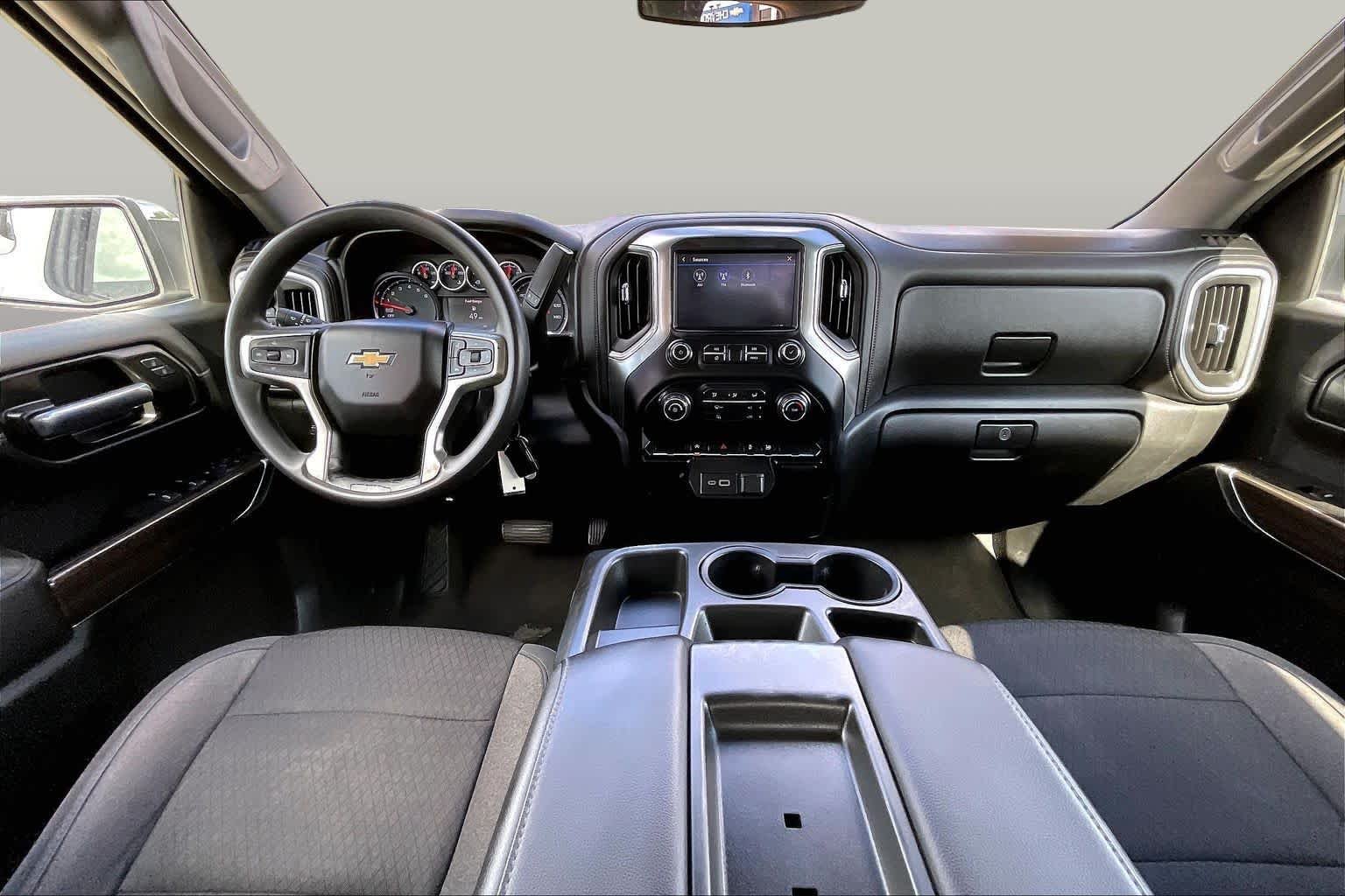 Used 2020 Summit White Chevrolet LT image 15
