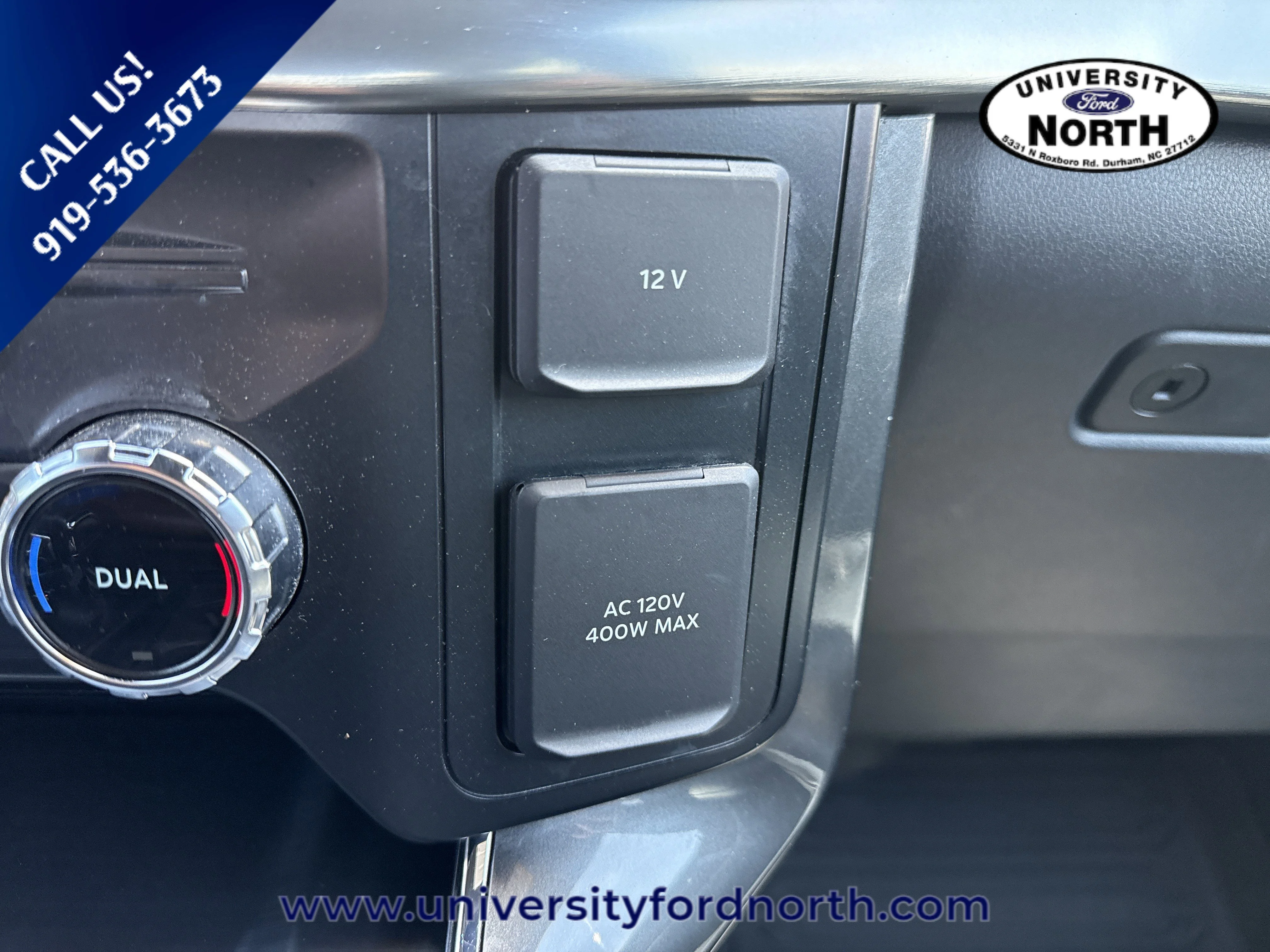Used 2022 Agate Black Metallic Ford LARIAT image 37