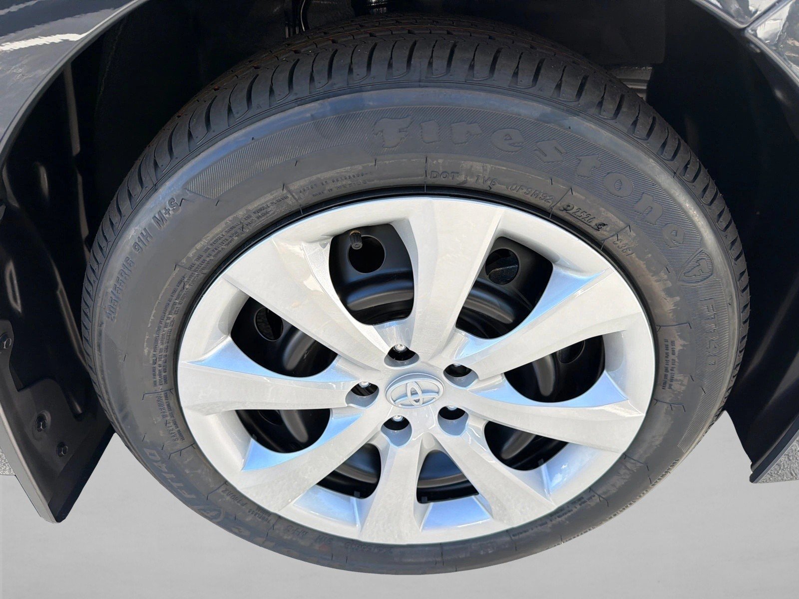 New 2027 Underground Toyota LE image 12