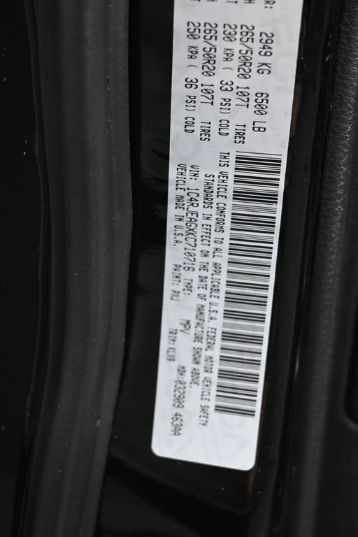 Used 2019 Black Jeep Altitude image 19