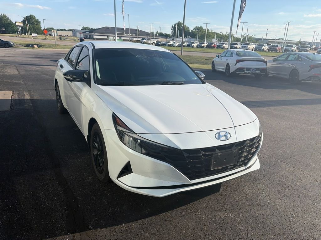 2022 Hyundai Elantra 2.0 SEL IVT SULEV's photo