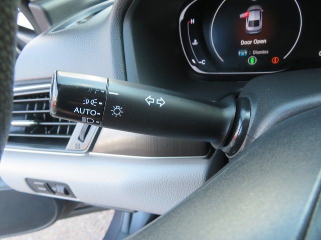 Used 2018 Modern Steel Metallic Honda LX 1.5T image 29