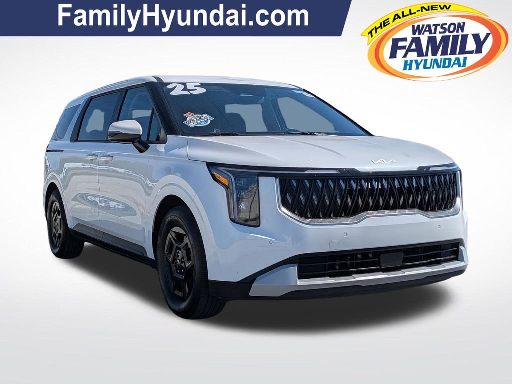 2025 Kia Sedona LXS's photo