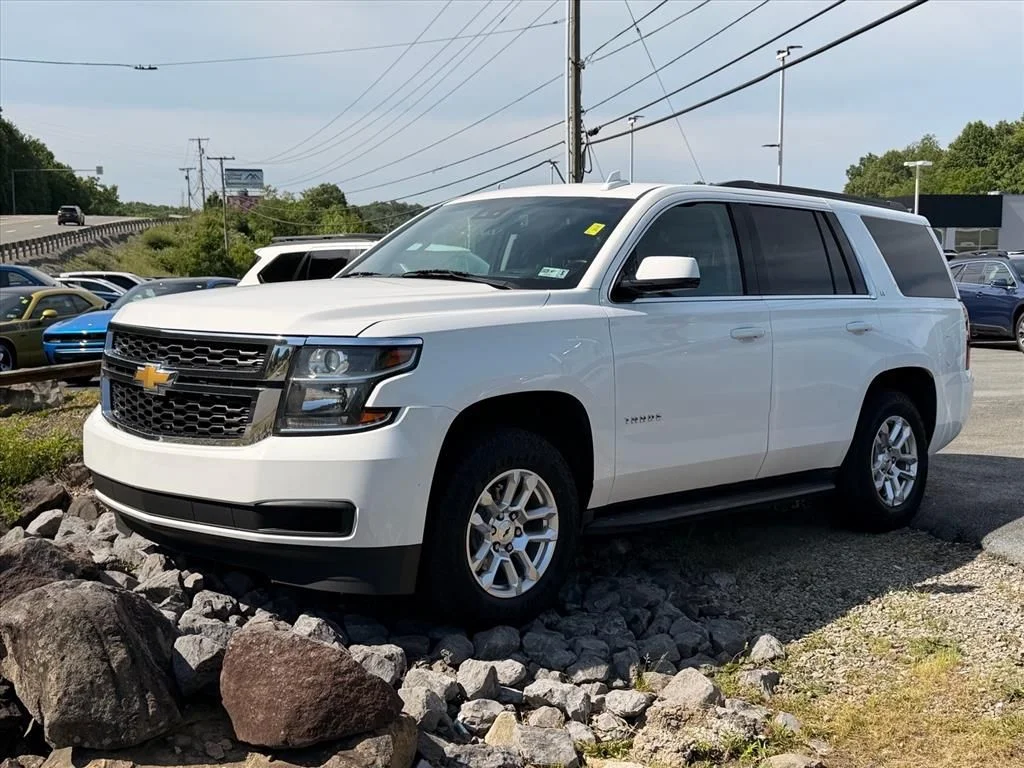 Used 2020 White Chevrolet LT image 2