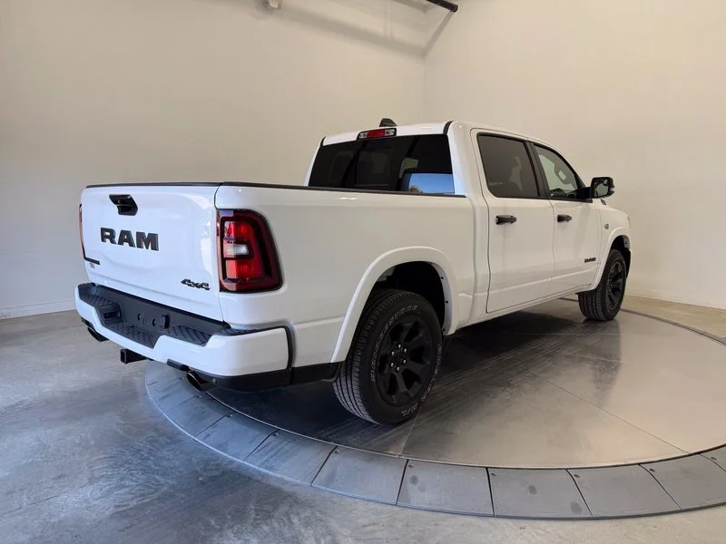 New 2026 Bright White Clear-Coat Exterior Paint RAM Big Horn/Lone Star image 7