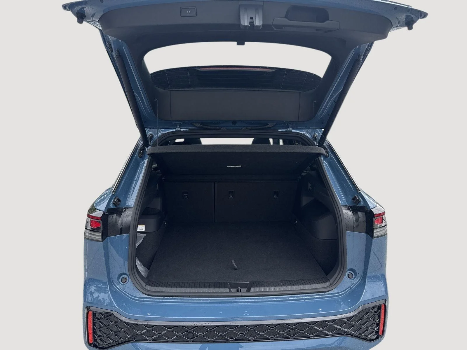 Certified Used 2025 BLUE Volkswagen SEL R-Line image 18