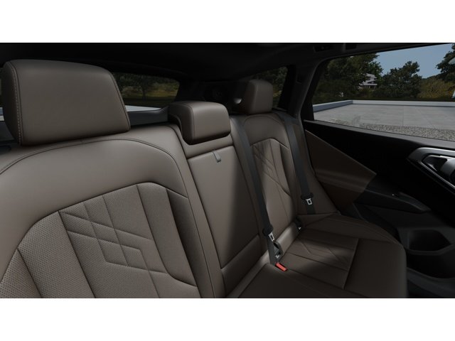 New 2026 Mineral White Metallic BMW 30 xDrive image 12