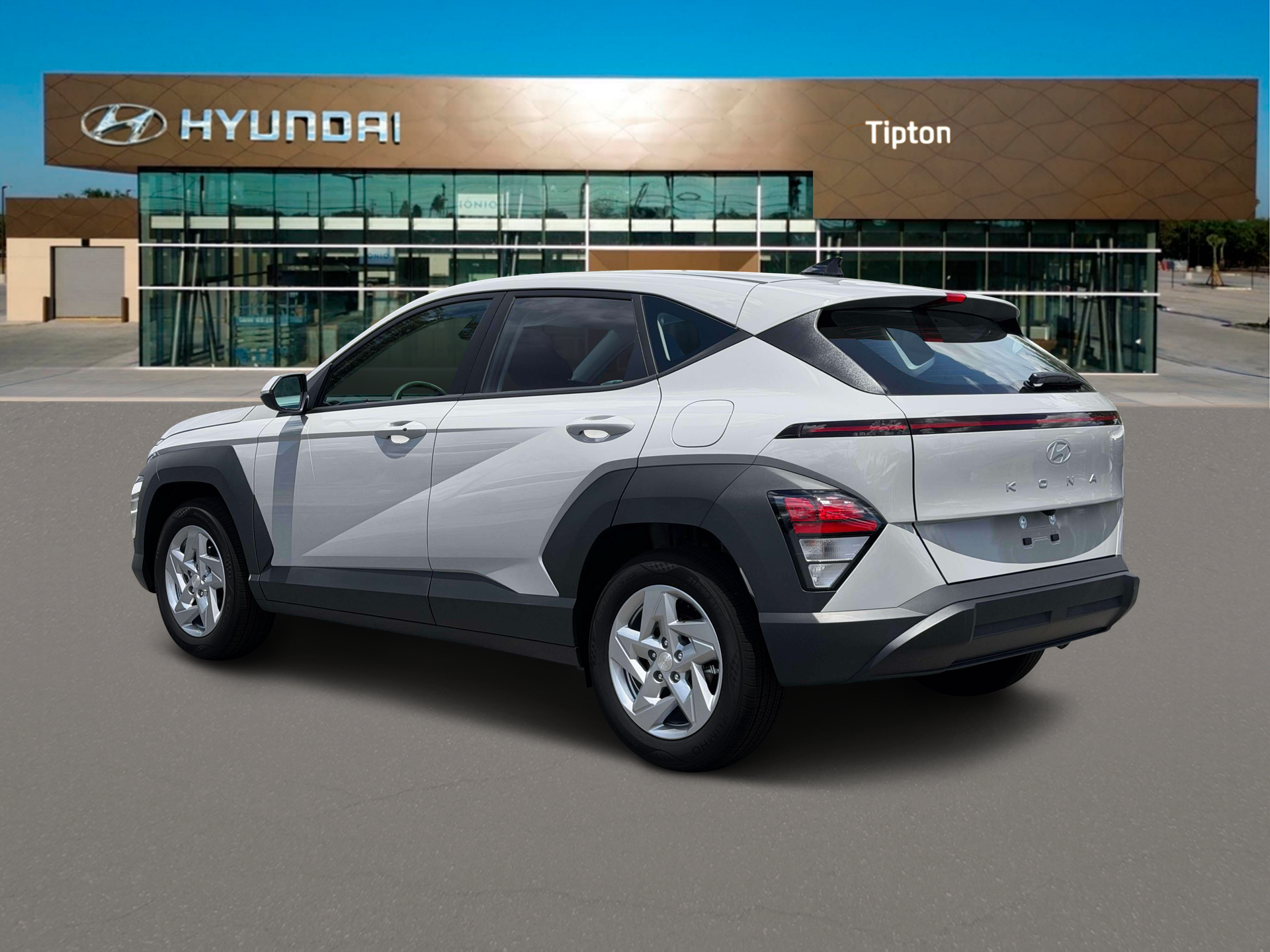 New 2027 Gray Hyundai SE FWD image 4