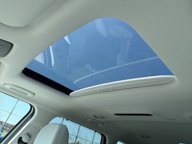 New 2026 Silver Hyundai SEL Premium 7P image 47