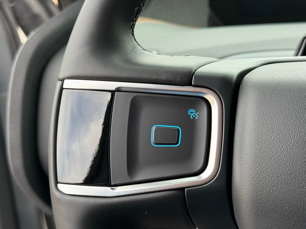 New 2026 Star White Metallic Tri-Coat Ford Tremor® image 13