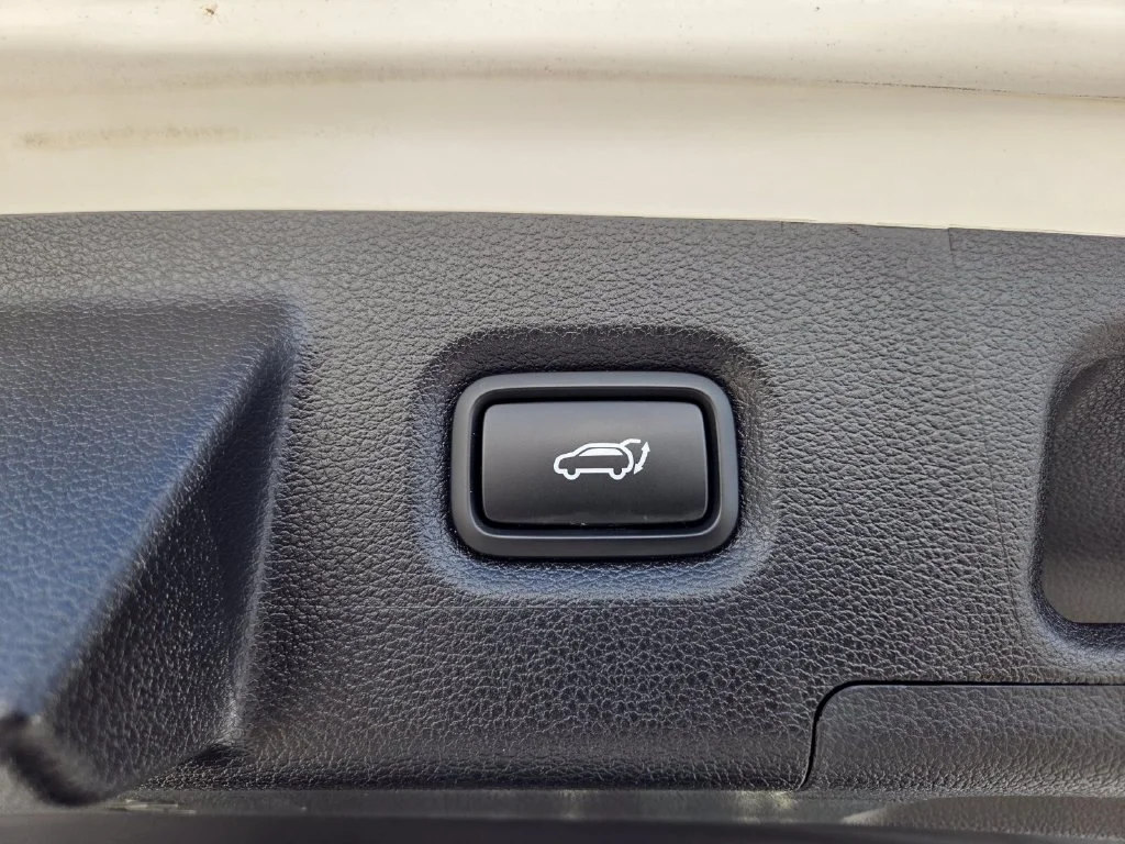 2021 Hyundai Santa Fe Limited - Photo 10