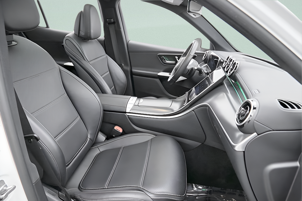 2024 Mercedes-Benz GLC GLC 300 - Photo 43