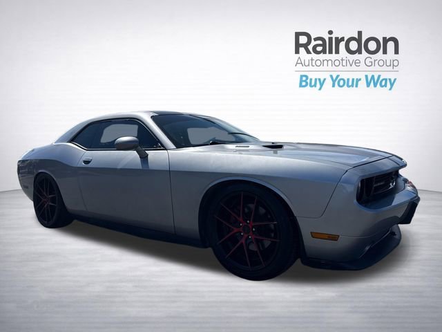 2013 Dodge Challenger R/T's photo