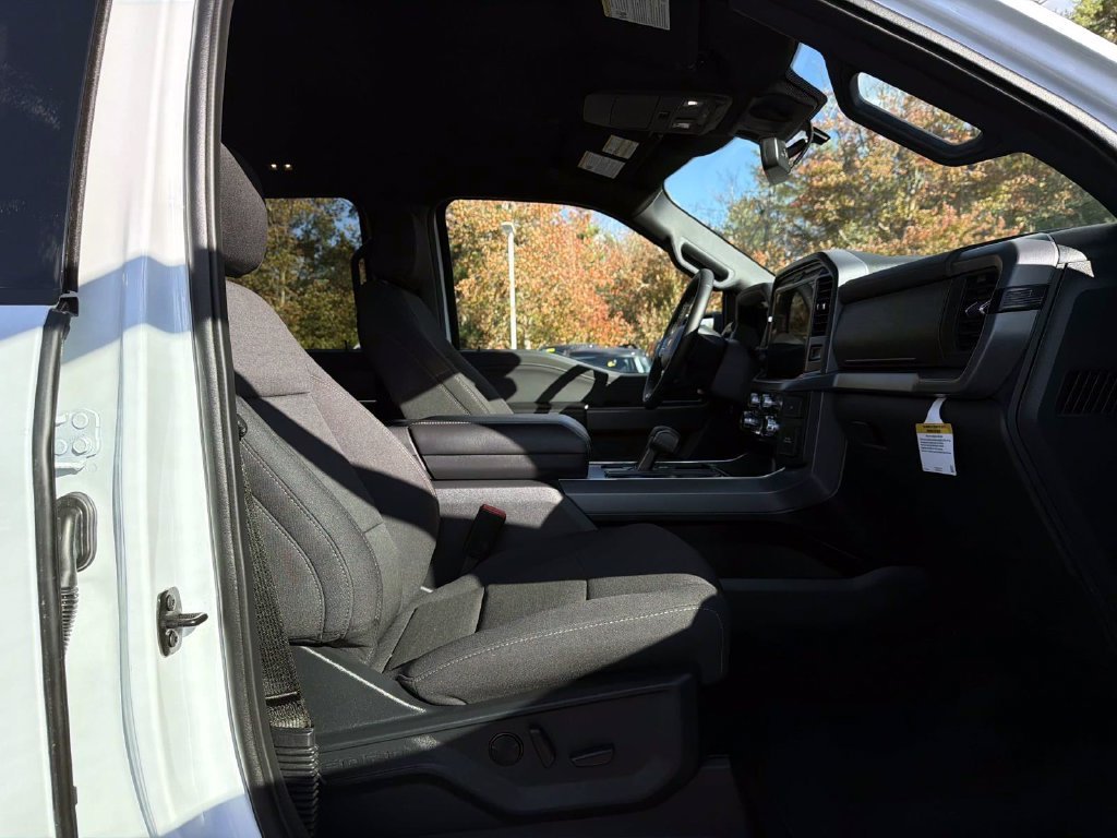 Used 2026 White Ford XLT image 17