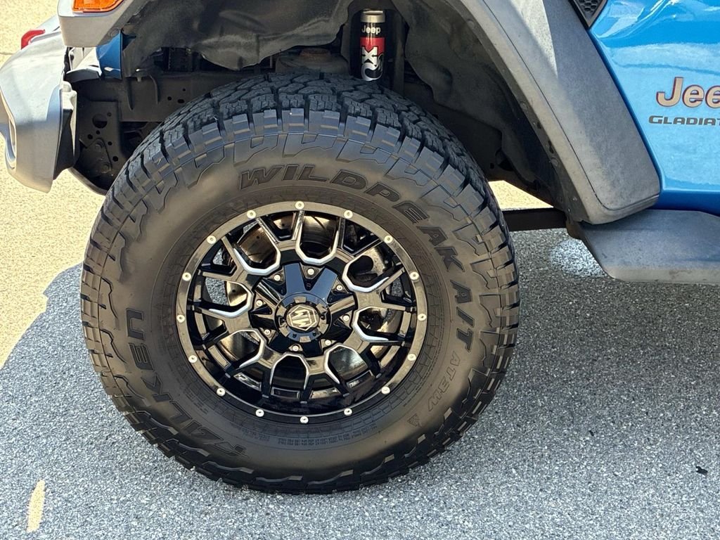 Used 2021 Blue Jeep Rubicon image 14