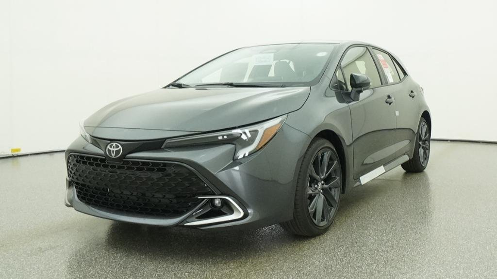 New 2026 Magnetic Gray Meta Toyota XSE image 31