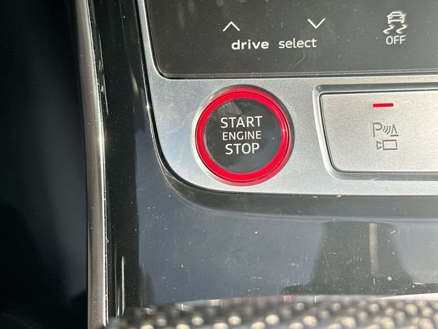 Used 2023 White Audi 4.0T image 19