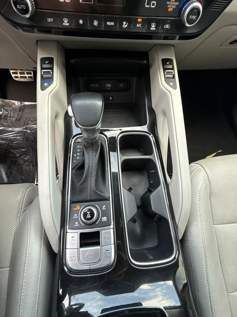 Used 2021 Black Kia SX image 23