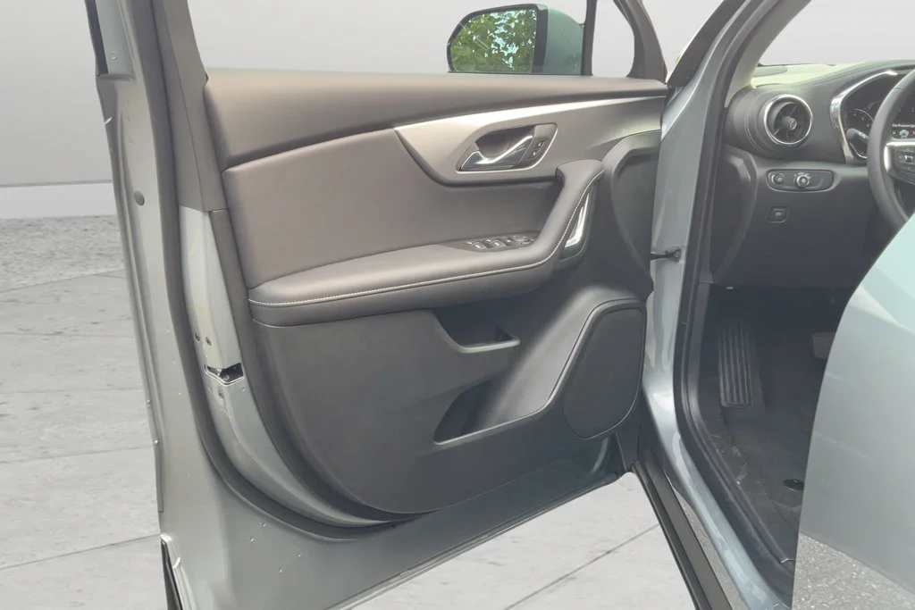 New 2026 Sterling Gray Metallic Chevrolet 2LT image 9