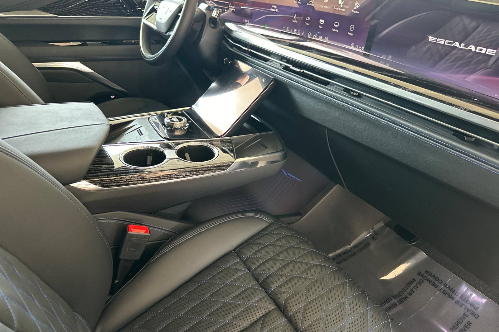 2025 Cadillac Escalade IQ Sport 1 - Photo 16
