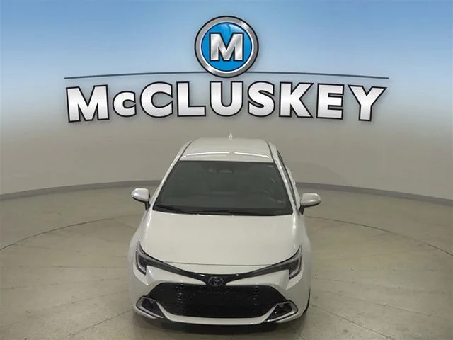 Used 2025 Beige Toyota XSE image 16