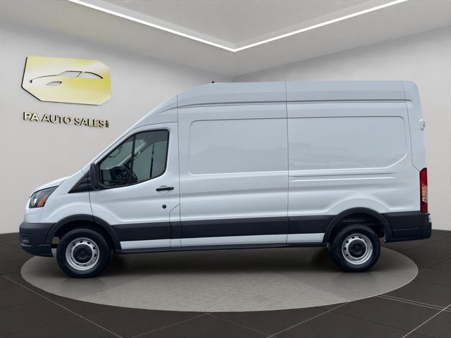 Used 2025 White Ford  image 4