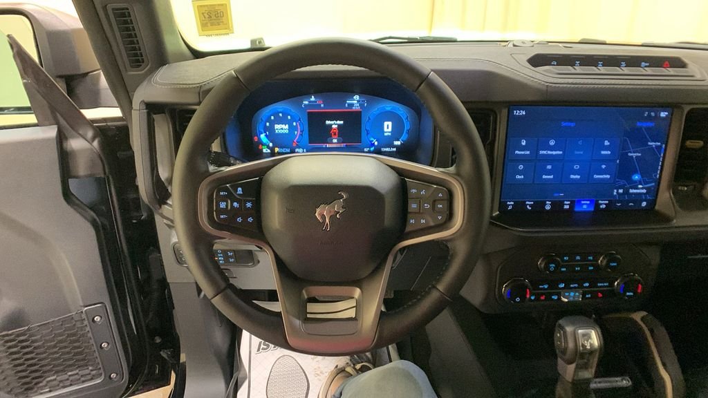 Used 2025 Black Ford Badlands image 31