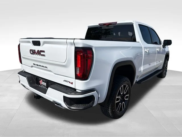 Used 2026 White GMC AT4 image 7