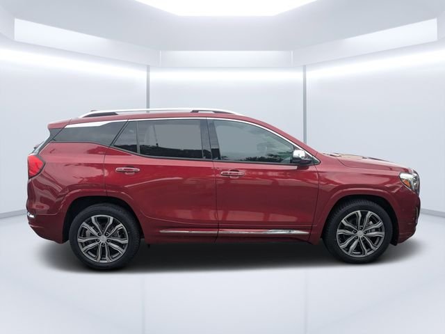 Used 2018 Red GMC Denali image 3