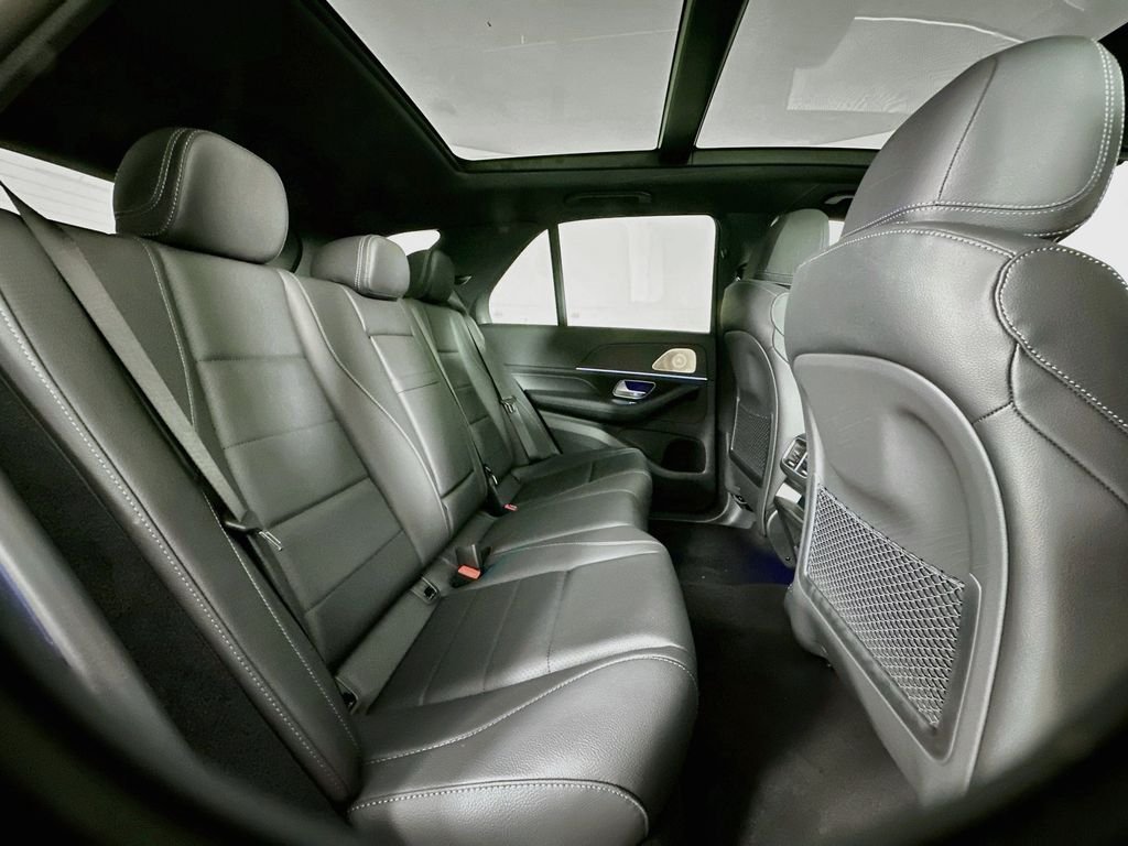 New 2026 Twilight Blue Metallic Mercedes-Benz GLE 450 image 28