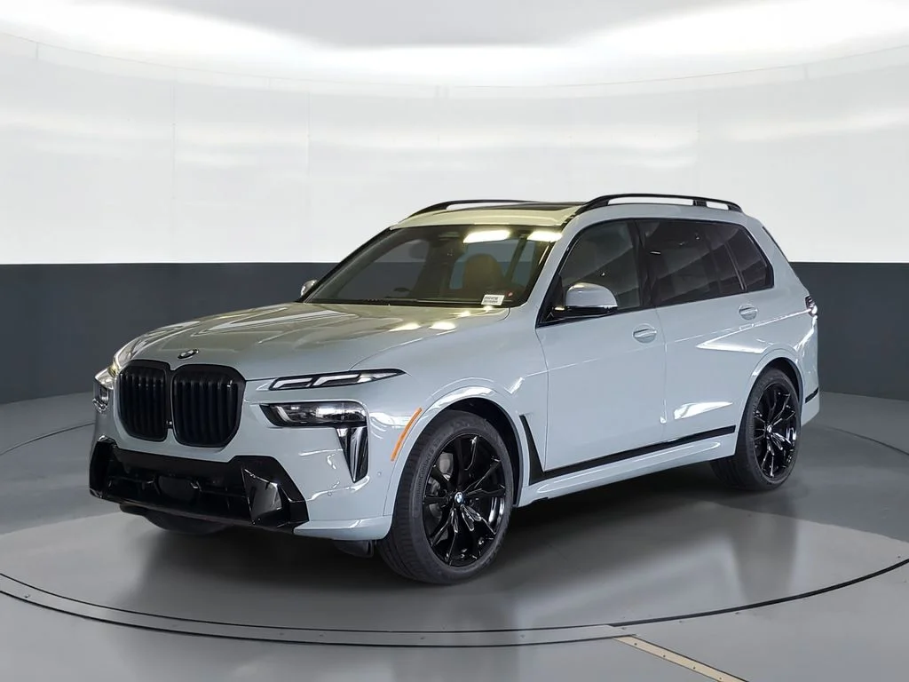 2027 BMW X7
