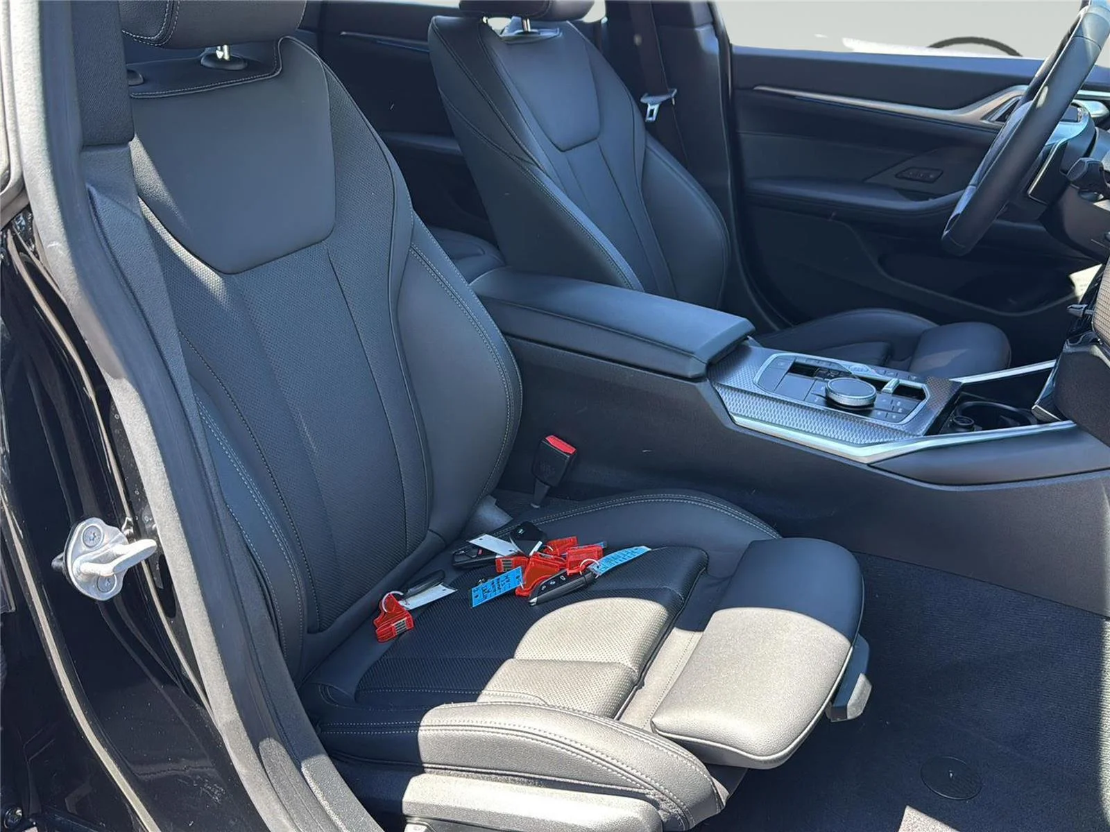 Used 2025 BLACK BMW 430i xDrive image 32