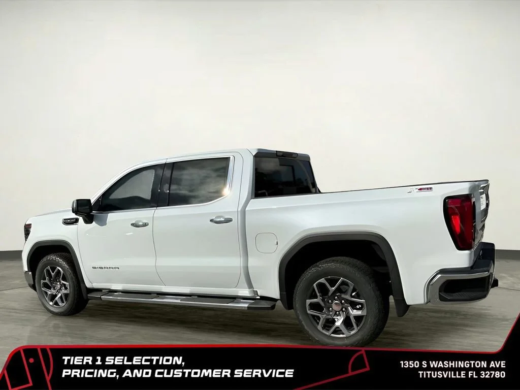 New 2026 Glacier White Tricoat GMC SLT image 4