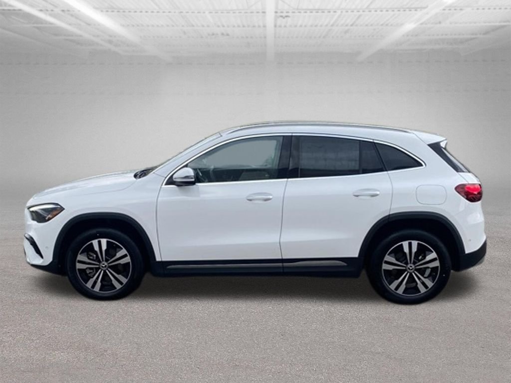 Used 2026 White Mercedes-Benz GLA 250 image 2