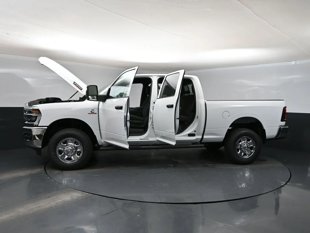 New 2026 White Ram Tradesman image 54
