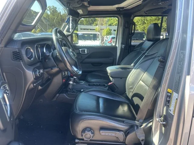 Used 2021 Silver Jeep Unlimited Rubicon 4xe image 11