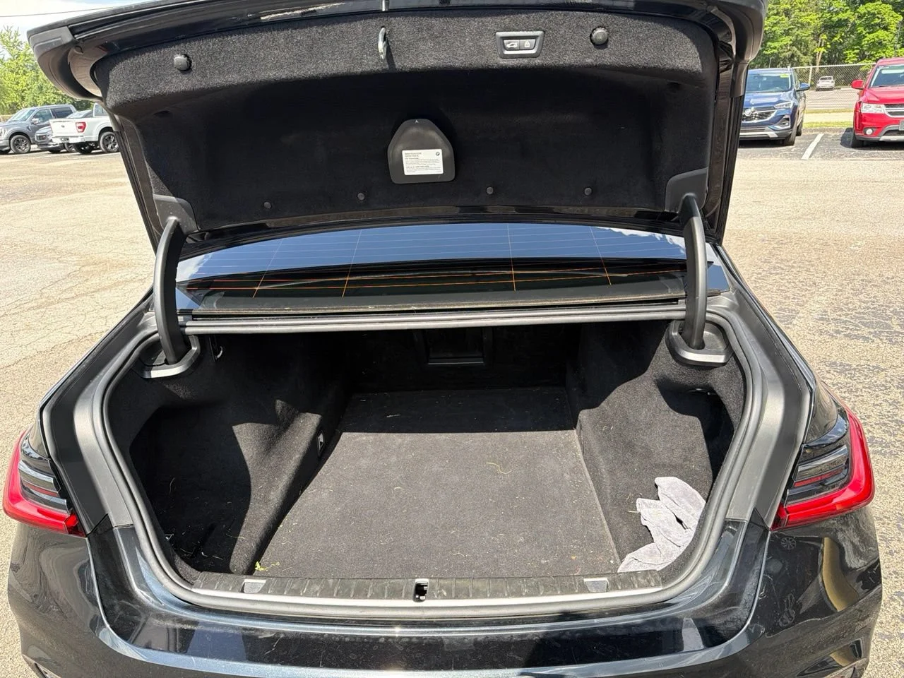 Used 2021 Black BMW xDrive image 12