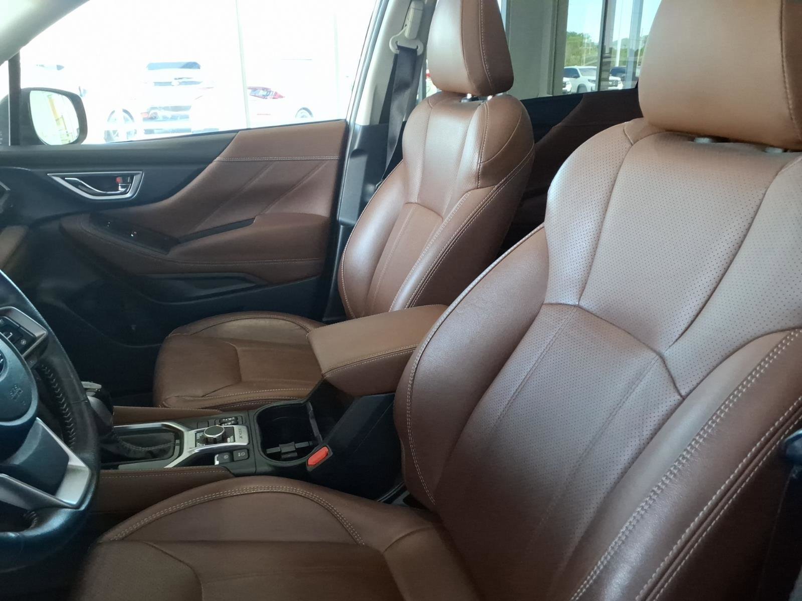 2020 Subaru Forester Touring - Photo 10