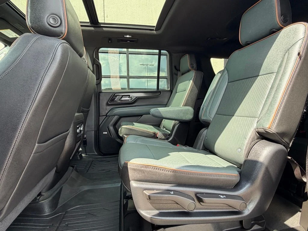 Used 2026 Black GMC AT4 image 22