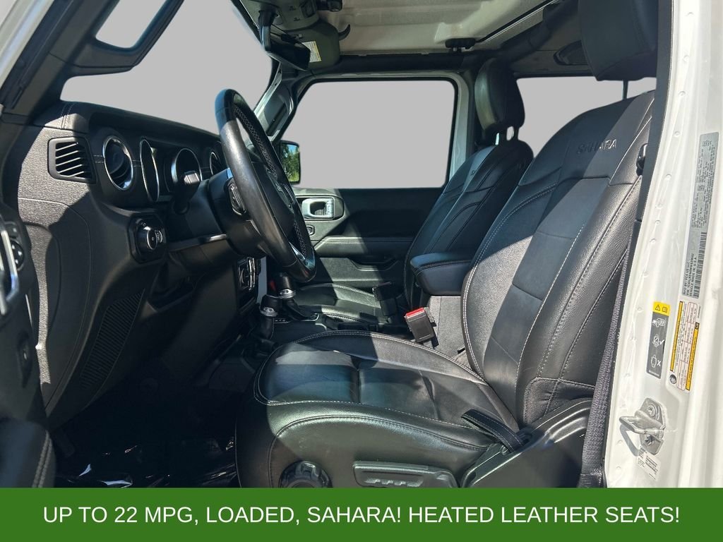 Used 2021 White Jeep Unlimited Sahara image 14
