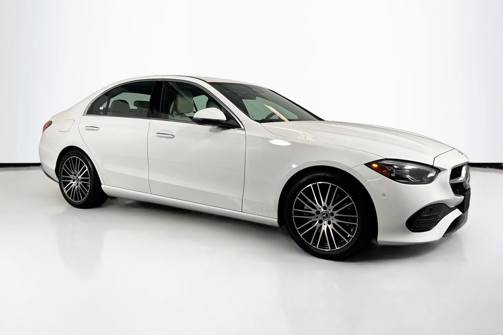 Used 2024 Polar White Mercedes-Benz C 300 image 3
