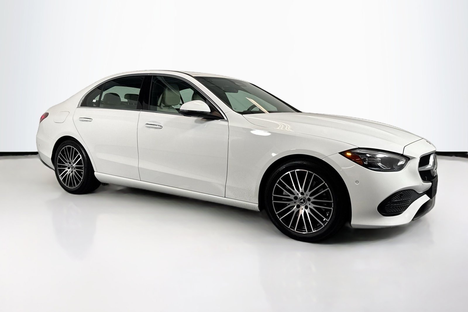 Used 2024 Polar White Mercedes-Benz C 300 image 3