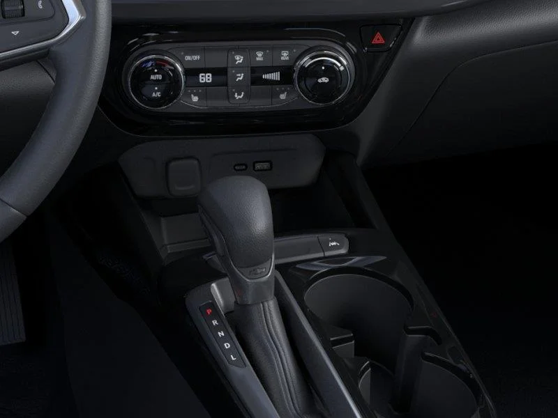 New 2026 Summit White Chevrolet ACTIV image 23