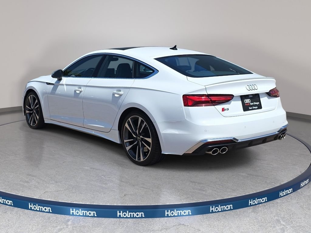 Used 2024 White Audi  image 8
