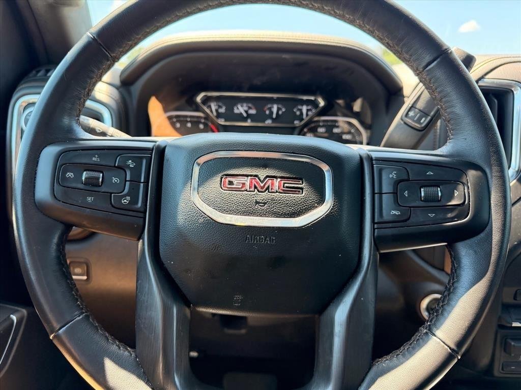 Used 2022 Onyx Black GMC AT4 image 14