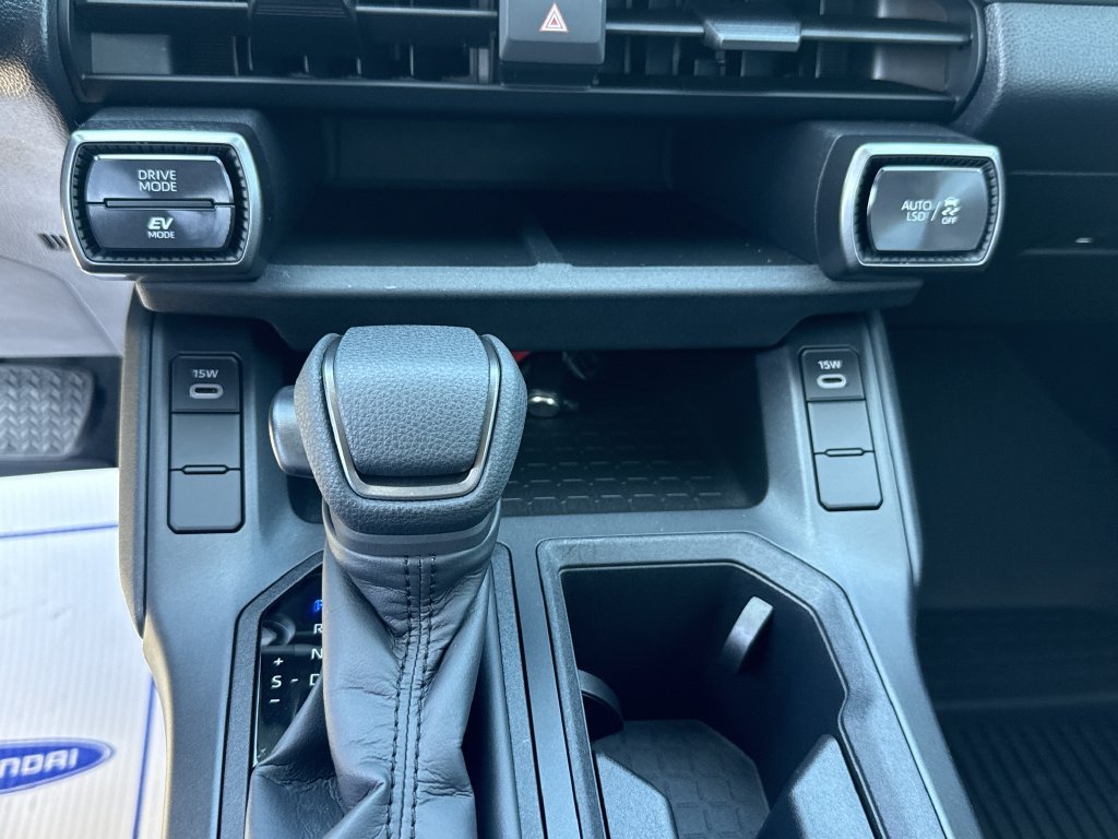 2026 Toyota RAV4 LE - Photo 26
