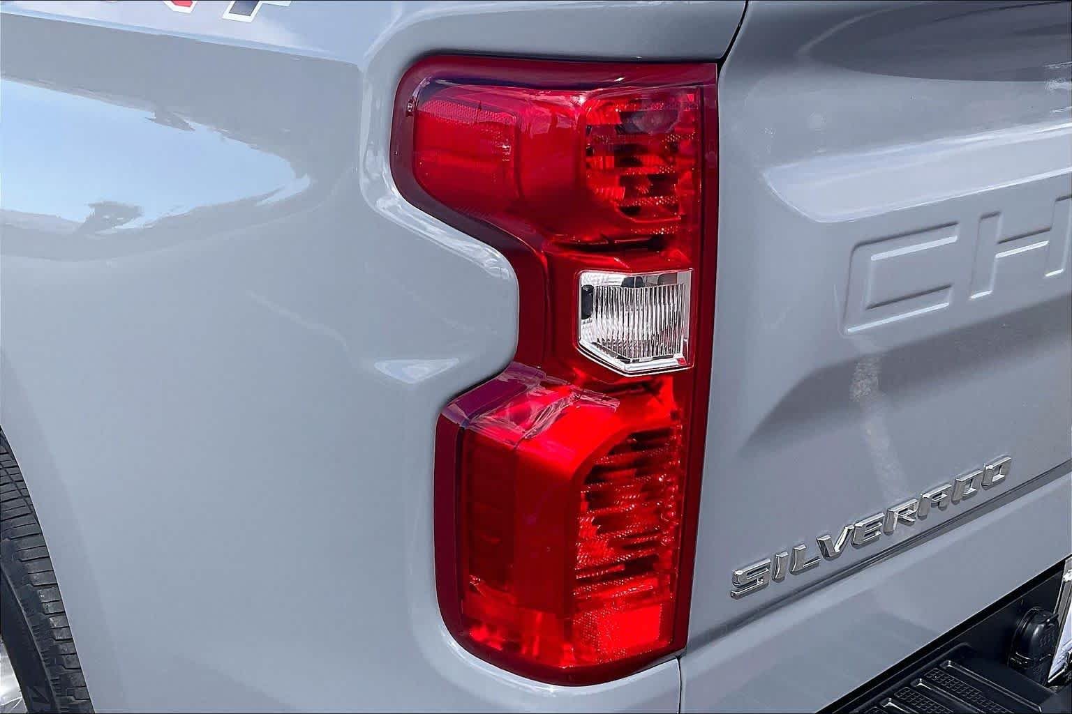 Used 2024 Slate Gray Metallic Chevrolet Custom image 28